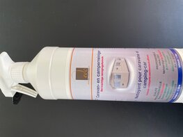 Caravan- en camperreiniger
